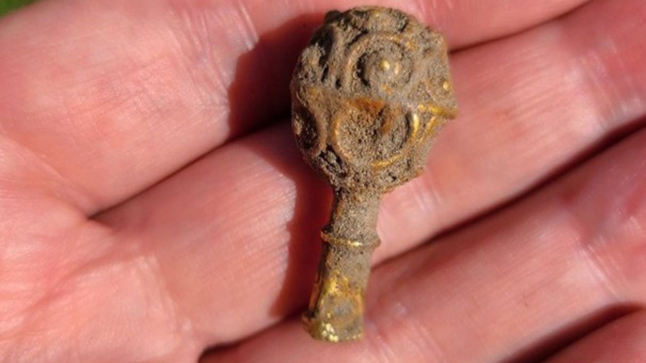 İnanılması güç ama gerçek oldu! Arkeoloji öğrencisi ilk kazısında tarihi bir keşfe imza attı