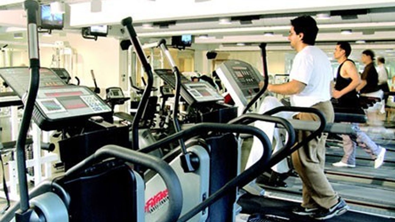 İnanılmaz ama gerçek! 3 ayda bunu yapana Porsche hediye