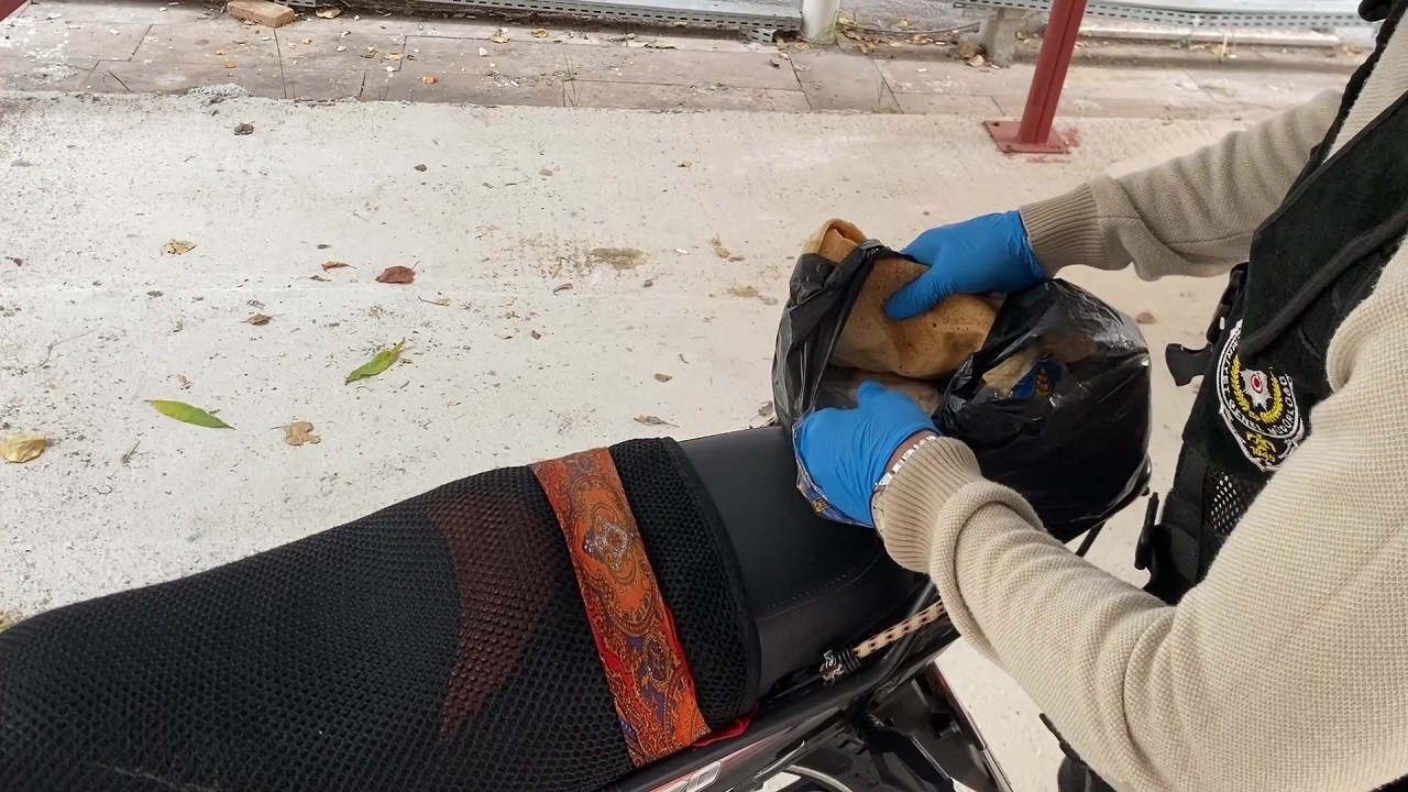 İnanması zor ama gerçek! Bu kez ekmek arasından peynir değil bakın ne çıktı