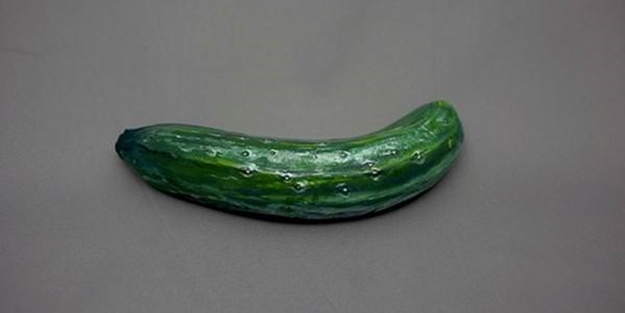 İnanmayacaksınız ama bu bir salatalık değil! - FOTO