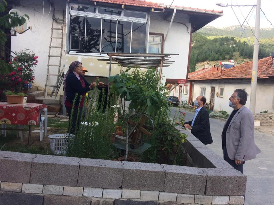 İnceğiz köyü ve Şaphane merkezde karantina tedbirleri devam ediyor 