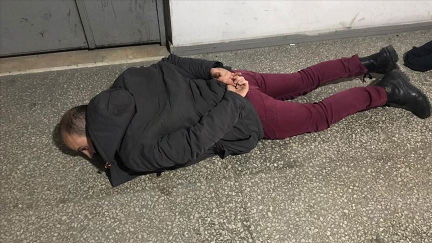 İncek'te girdikleri evden para ve ziynet eşyası gasbeden 8 şüpheli yakalandı
