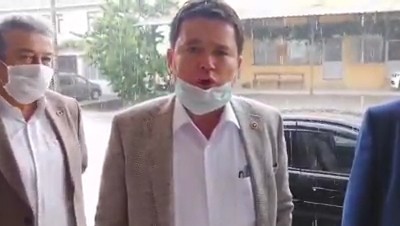 İncelemeye gitti, doluya yakalandı 