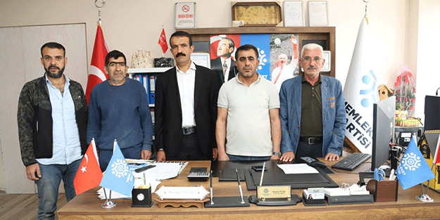 İnce’nin partisinde CHP’ye şok üstüne şok Ak Parti’ye katılan katılana