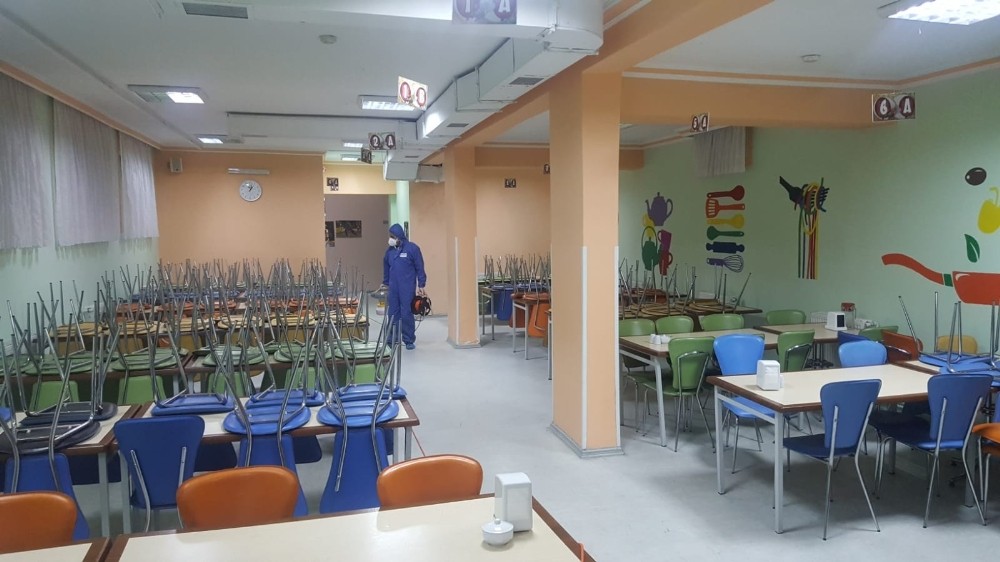 İnci Kolejinde dezenfekte çalışmaları devam ediyor 