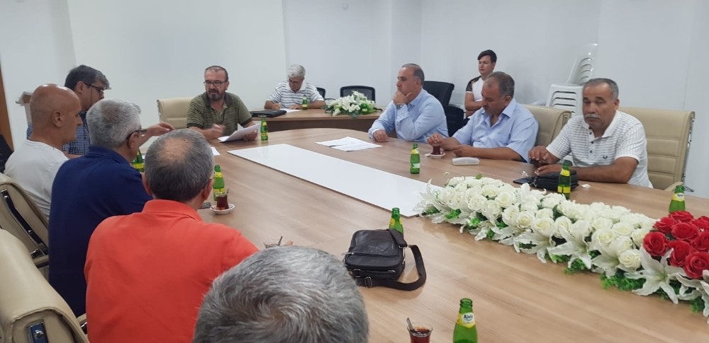 İncirliova Belediyespor’un yeni Başkanı Akın Kıvrak oldu 