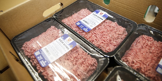 İndirimli kıyma ve kuşbaşıları raflarda yerini aldı