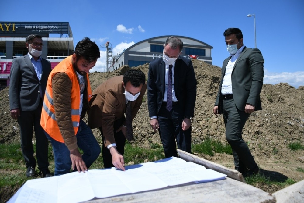 İnegöl’de 43 metre uzunluğundaki üst geçit haziranda hizmete giriyor 