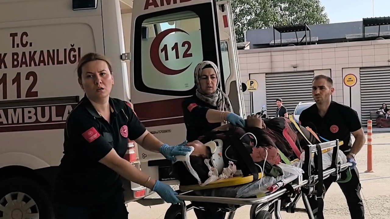 İnegöl’de kamyonet kasasından düşen mevsimlik işçi ağır yaralandı