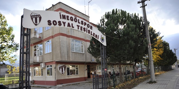 İnegölspor tesislerine saldırı