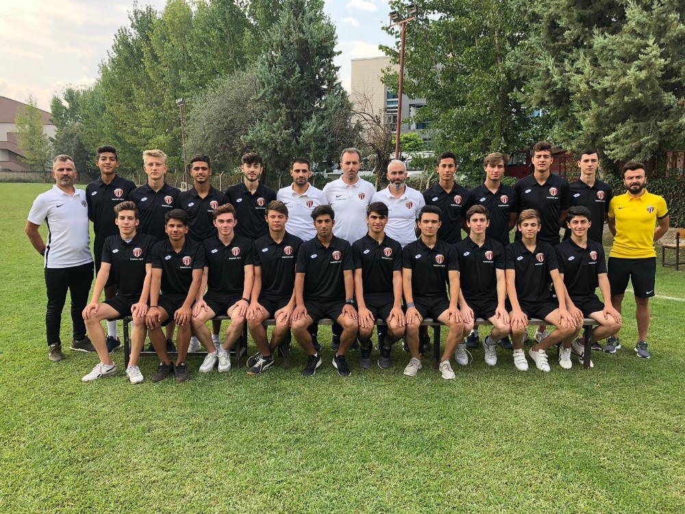 İnegölspor U17 Türkiye finallerine 