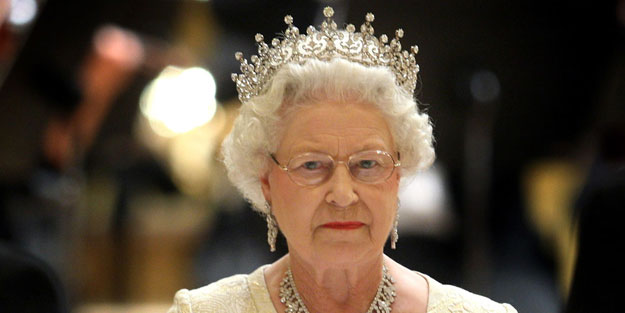 İngiliz basını: Kraliçe Elizabeth tehlikede