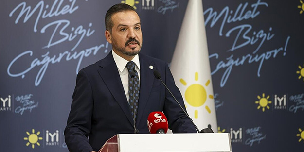 İngiliz Büyükelçi ile Ekrem'in yemeğini savunmak çakma ülkücü İP'li Zorlu'ya düştü!