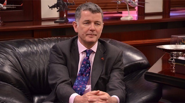 İngiliz Büyükelçi Moore'dan hakeme tepki