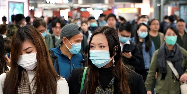 İngiliz doktordan çarpıcı sözler: Maske korona riskini artırır