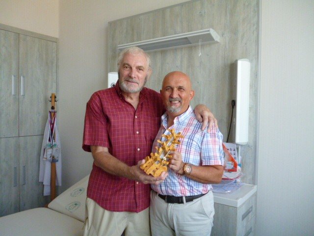 İngiliz hasta Chriss Elliott eskisi gibi yürüyebilecek 