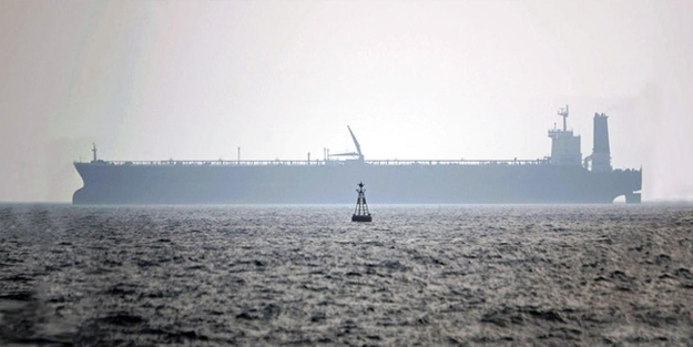 İngiliz kargo gemisine saldırı