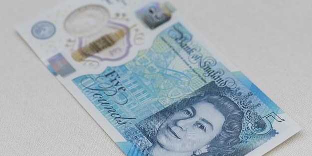 İngiliz sterlini Anayasa Mahkemesi kararıyla geriledi