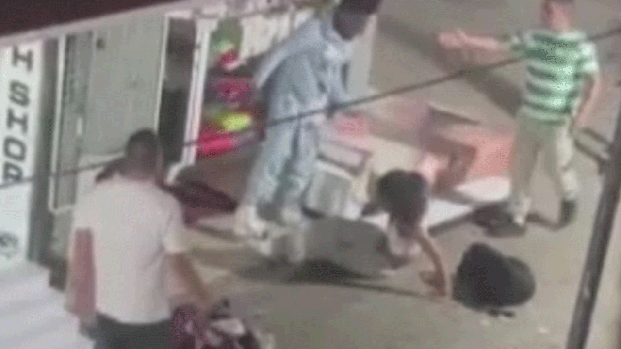 İngiliz turist kadınlar Marmaris’i birbirine kattı!