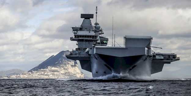 İngiliz uçak gemisine koronavirüs engeli