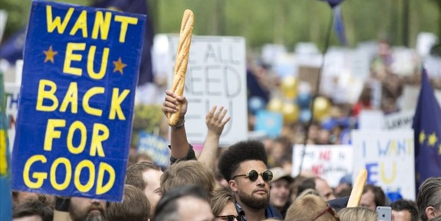 İngilizler ayaklandı!