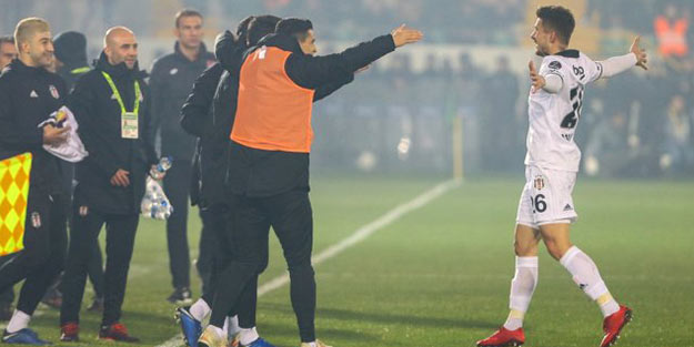 İngilizler, Beşiktaşlı Dorukhan Toköz için sıraya girdi