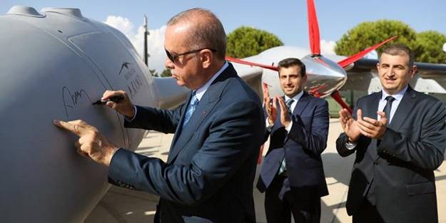 İngilizler dünyaya böyle duyurdu: Erdoğan onları devrimin habercisi olarak görüyor