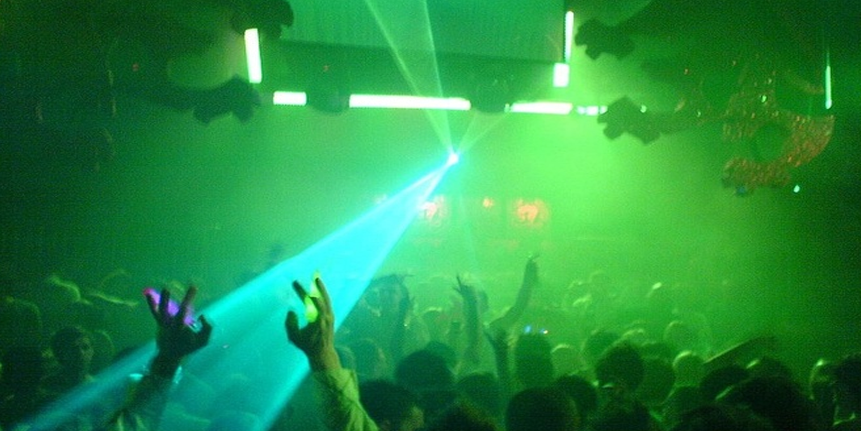 İngilizler gece hayatından uzaklaşıyor...