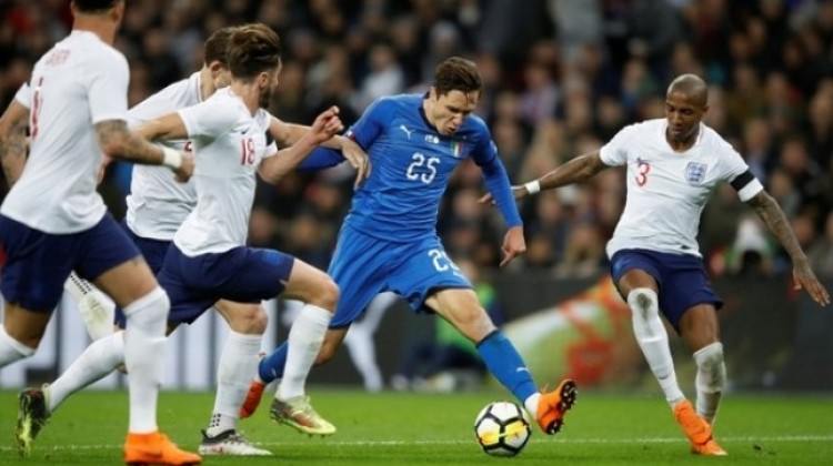 İngilizler kaçtı İtalyanlar yakaladı