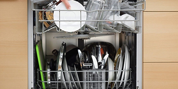 İngilizlere tasarruf tavsiyesi: Çamaşır ve bulaşık makineniz dolana kadar bekleyin