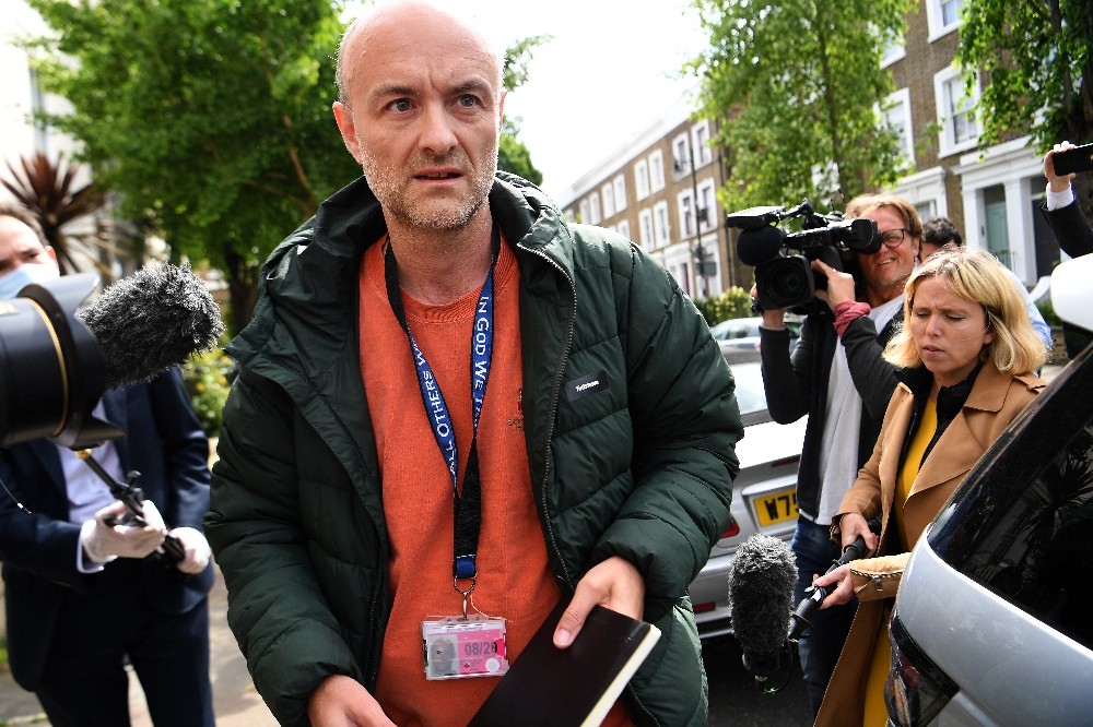 İngiltere Başbakanı Johnson, Başdanışmanı Cummings’i savundu 