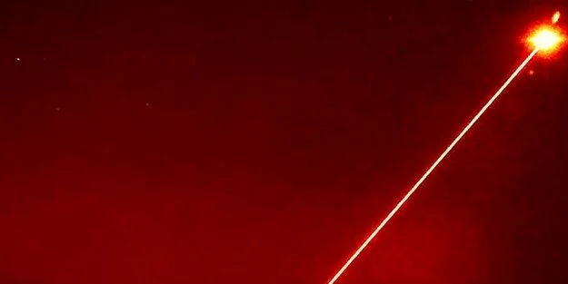 İngiltere lazer silahı ile lider olma yolunda: Ejderha Ateşi!