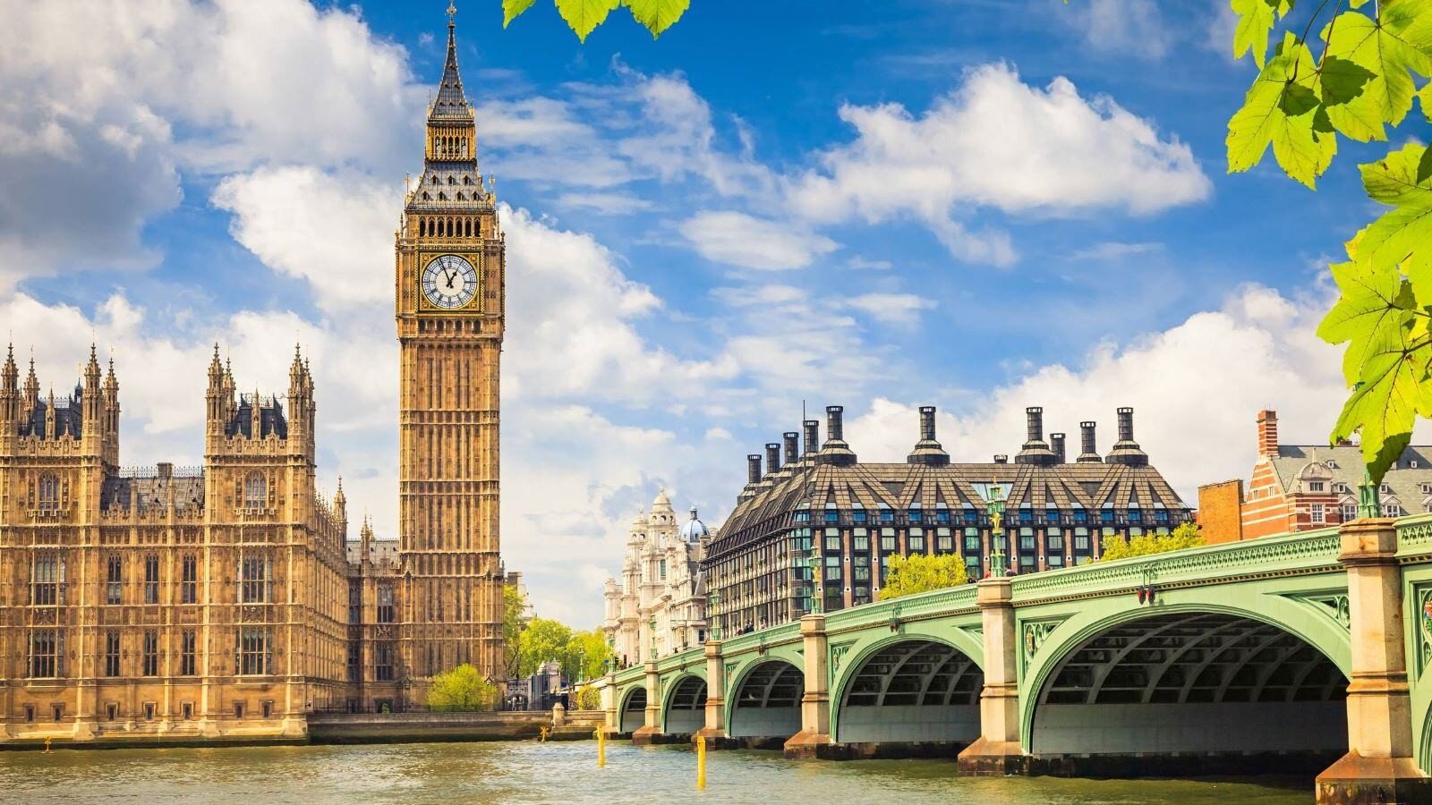 İngiltere mülteci reformunu açıkladı: Statü geçici oluyor, zorunlu geri gönderme geliyor