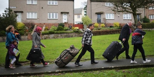 İngiltere, mültecileri Ruanda'ya gönderiyor