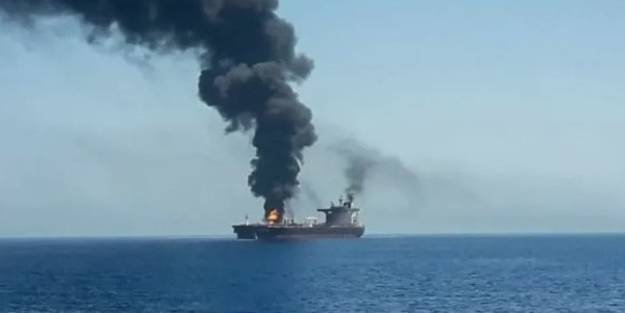 İngiltere Savunma Bakanlığı duyurdu: İsrail gemisine saldırı