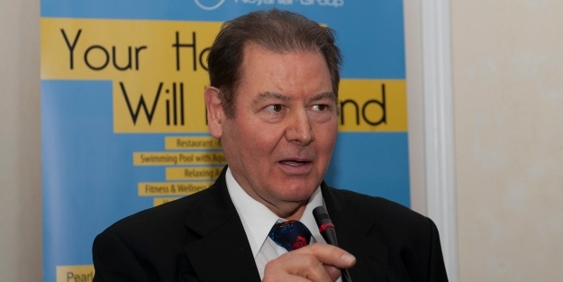 İngiltere Tabipler Birliği başkan yardımcısı Türk doktordan çarpıcı açıklama! 