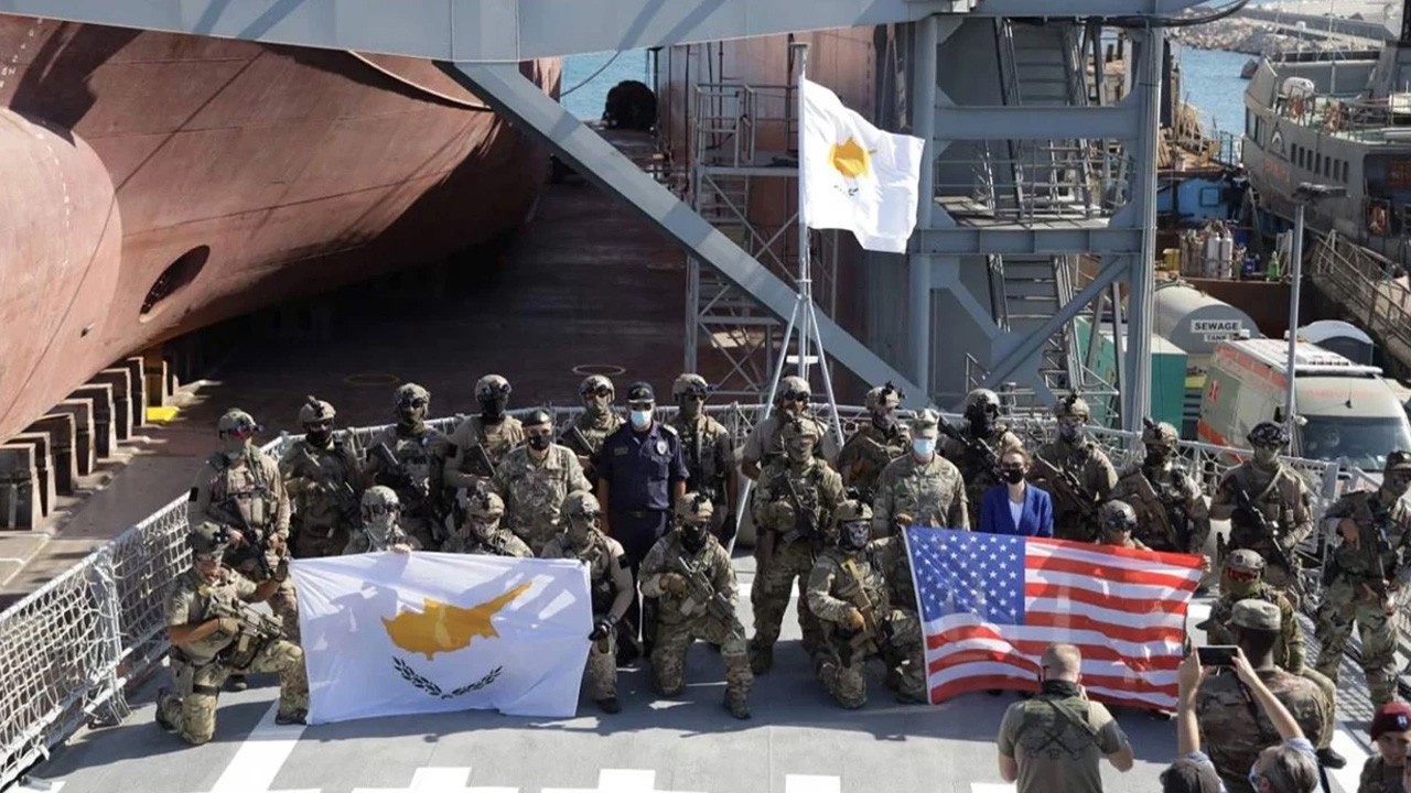 İngiltere ve AB ülkelerinin bölgeye askeri sevkiyatları sürüyor İran bahane oraya yığınak yapıyorlar