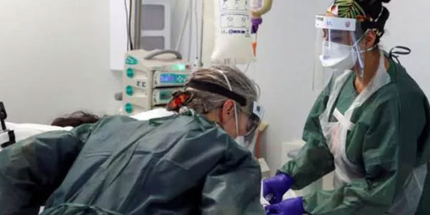 İngiltere'de 60 yaş altı koronavirüs ölümlerinin sayısı açıklandı