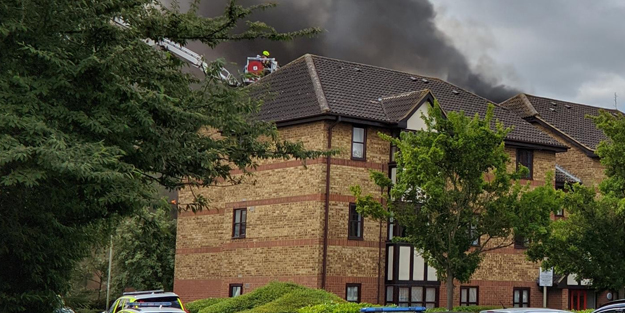 İngiltere’de apartmanda gaz patlaması: 2 yaralı