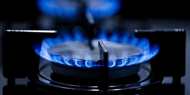 İngiltere'de binlerce kişi sokaklara döküldü: Enerji fiyatlarını düşürün