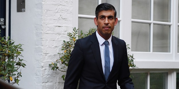 İngiltere'de hükümet ve işçi sendikaları arasında işler kızışıyor! Başbakan Sunak'tan sert ikaz