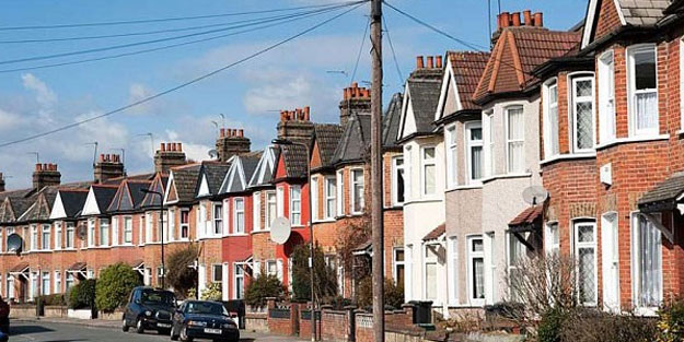 İngiltere'de konut fiyatları arttı