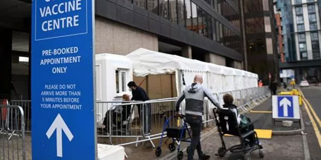 İngiltere'de koronavirüs kaynaklı can kayıpları devam ediyor