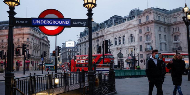 İngiltere'de can kaybı 125 bin 464'e ulaştı