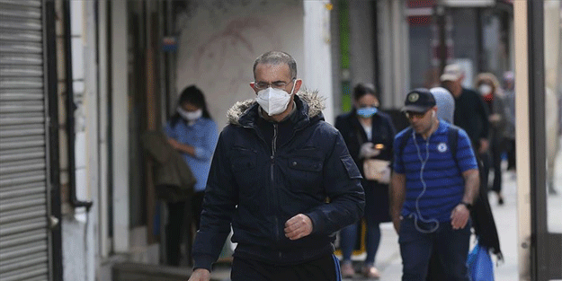 İngiltere'de koronavirüs vaka ve can kayıpları artmaya devam ediyor