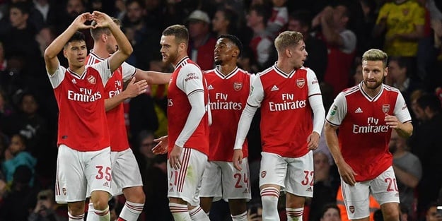 İngiltere'de kupa heyecanı! Arsenal rahat turladı, Tottenham kayboldu