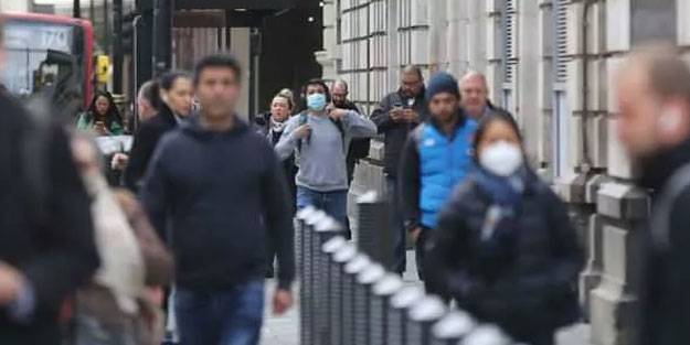 İngiltere'de normalleşmede değişiklik sinyali