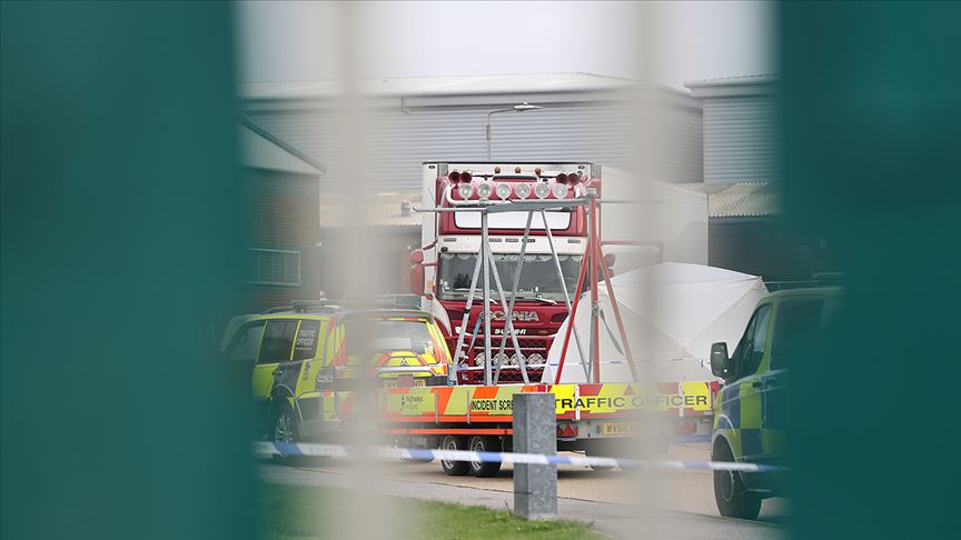 İngiltere'de tırda bulunan cesetlerden 16'sı ülkelerine getirildi