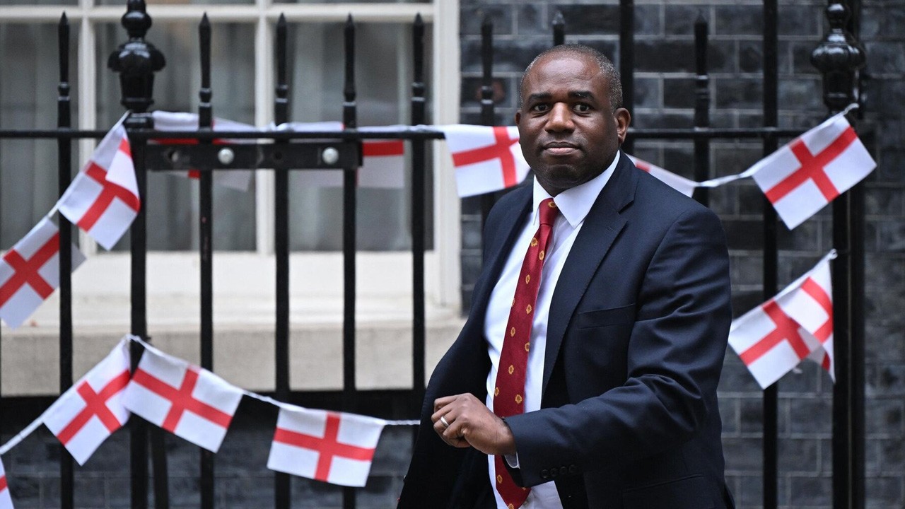 İngiltere'den Suriye çağrısı