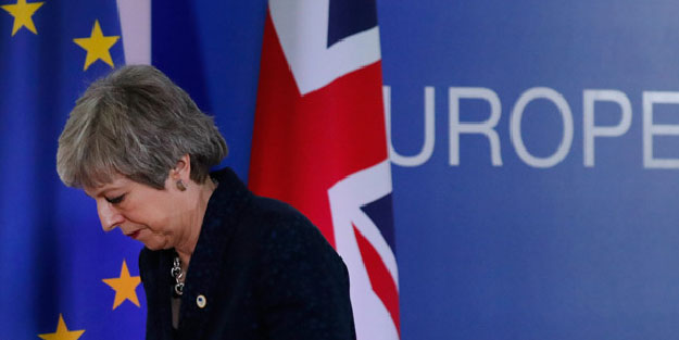 İngiltere'nin kaderi bugün belli olacak! Brexit ertelenecek mi?